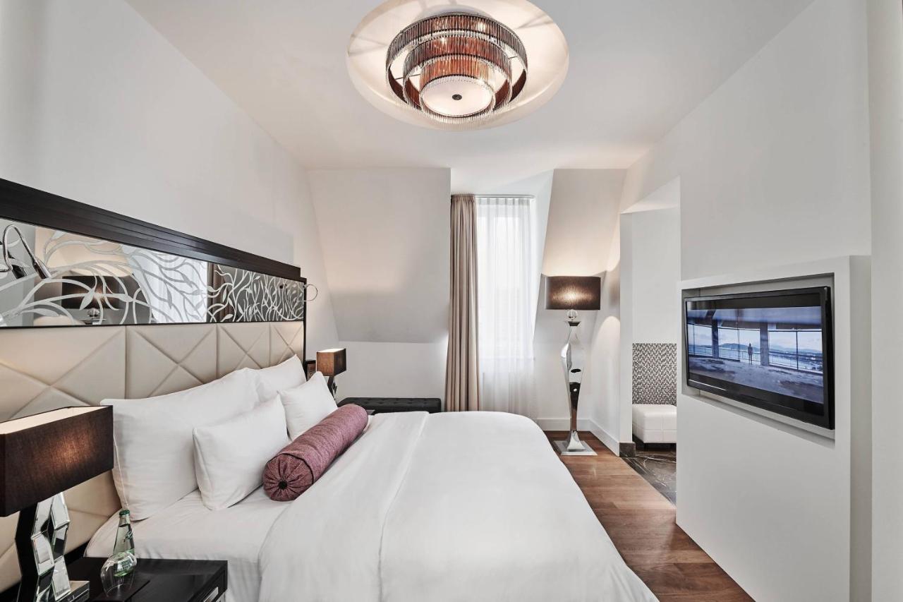 Roomers Berlin Steinplatz, Autograph Collection Buitenkant foto